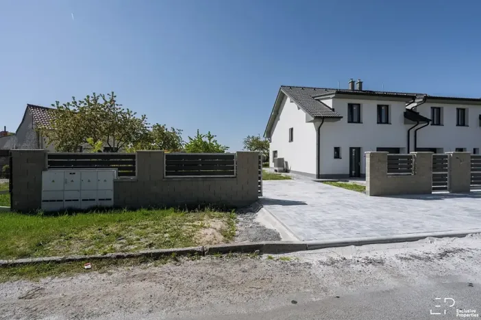 Prodej rodinného domu, Přerov nad Labem, 127 m2