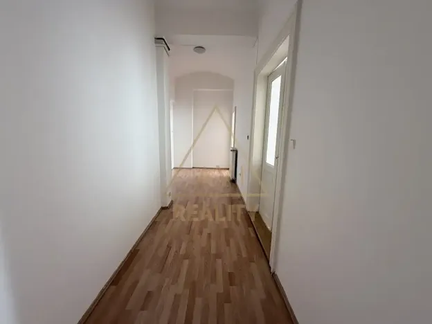 Pronájem bytu 3+1, Praha - Vinohrady, Na Švihance, 88 m2
