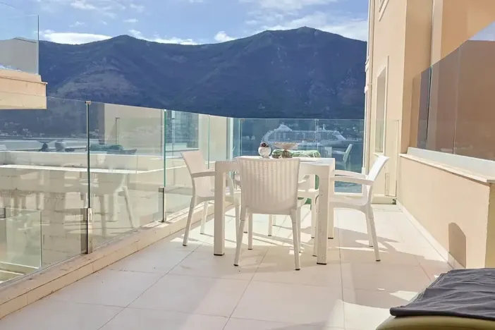 Prodej bytu 3+kk, Dobrota, Černá Hora, 86 m2