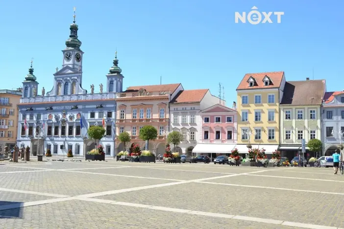 Pronájem kanceláře, České Budějovice, nám. Přemysla Otakara II., 150 m2