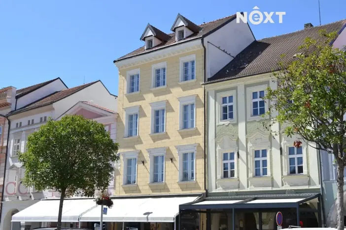 Pronájem kanceláře, České Budějovice, nám. Přemysla Otakara II., 150 m2