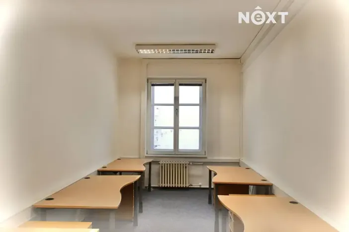 Pronájem kanceláře, České Budějovice, nám. Přemysla Otakara II., 150 m2