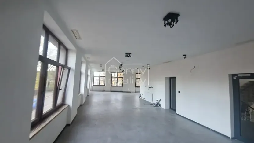 Pronájem obchodního prostoru, Hronov, Hostovského, 120 m2