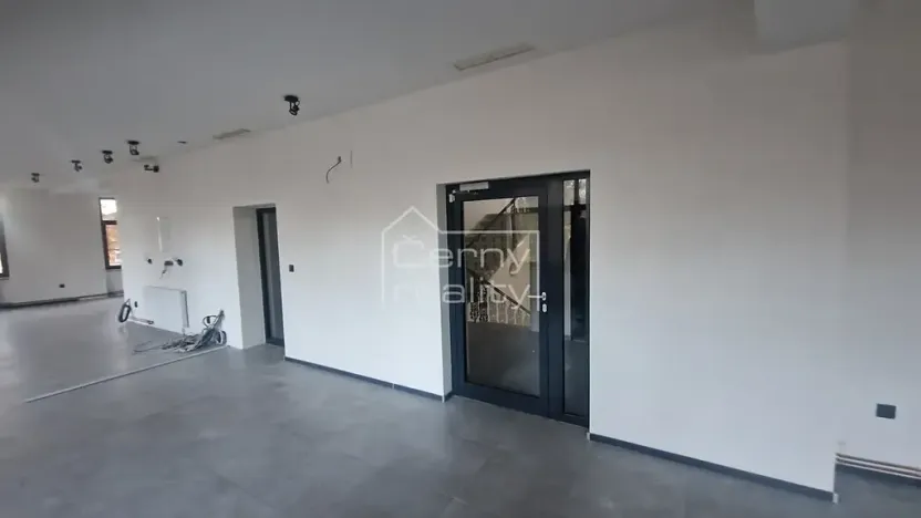 Pronájem obchodního prostoru, Hronov, Hostovského, 120 m2