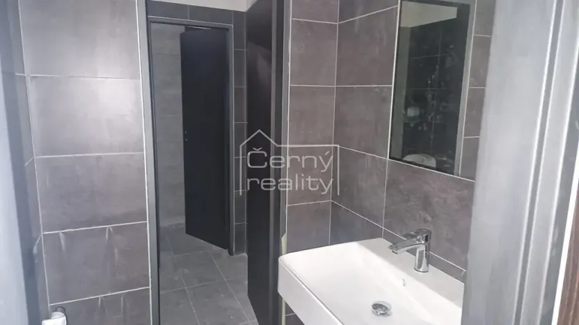 Pronájem obchodního prostoru, Hronov, Hostovského, 120 m2