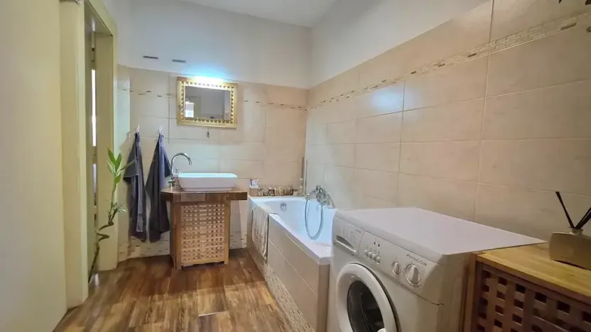 Prodej bytu 3+kk, Praha - Bubeneč, Rooseveltova, 94 m2