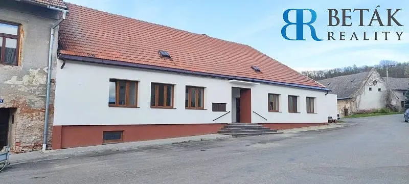 Pronájem obchodního prostoru, Přestavlky, 142 m2