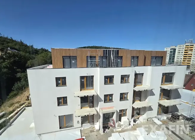 Prodej bytu 4+kk, Praha - Radotín, náměstí Osvoboditelů, 97 m2