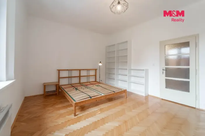 Pronájem bytu 1+1, Praha - Nusle, Krokova, 40 m2