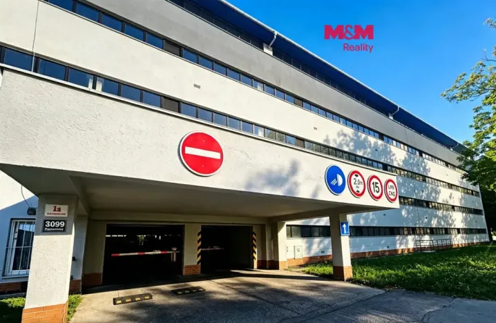 Prodej garážového stání, Brno - Žabovřesky, Voroněžská, 12 m2