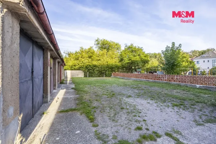 Prodej garáže, Pardubice, Školní, 18 m2