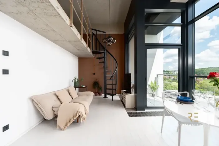 Prodej bytu 1+kk, Praha - Modřany, Československého exilu, 59 m2