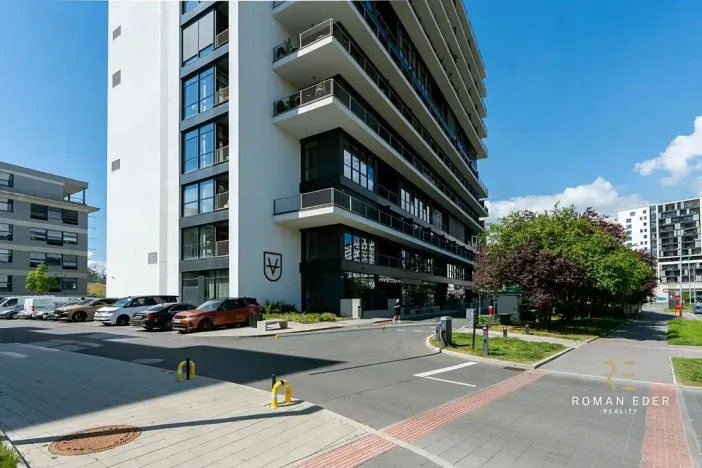 Prodej bytu 1+kk, Praha - Modřany, Československého exilu, 59 m2