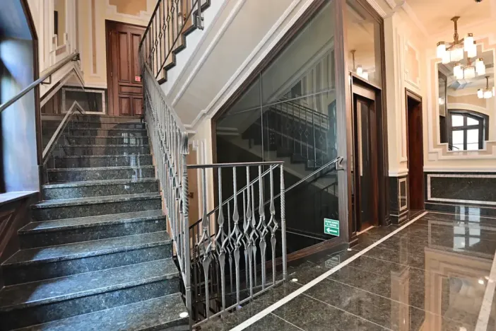 Prodej bytu 3+kk, Karlovy Vary, Zámecký vrch, 102 m2