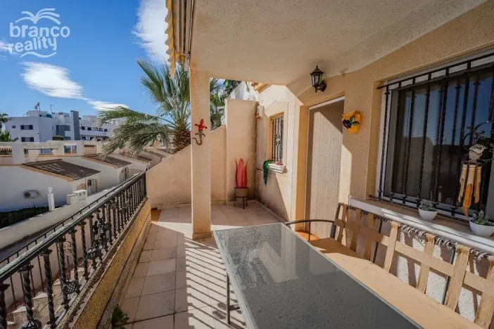 Prodej rodinného domu, Villamartin, Alicante, Španělsko, 126 m2