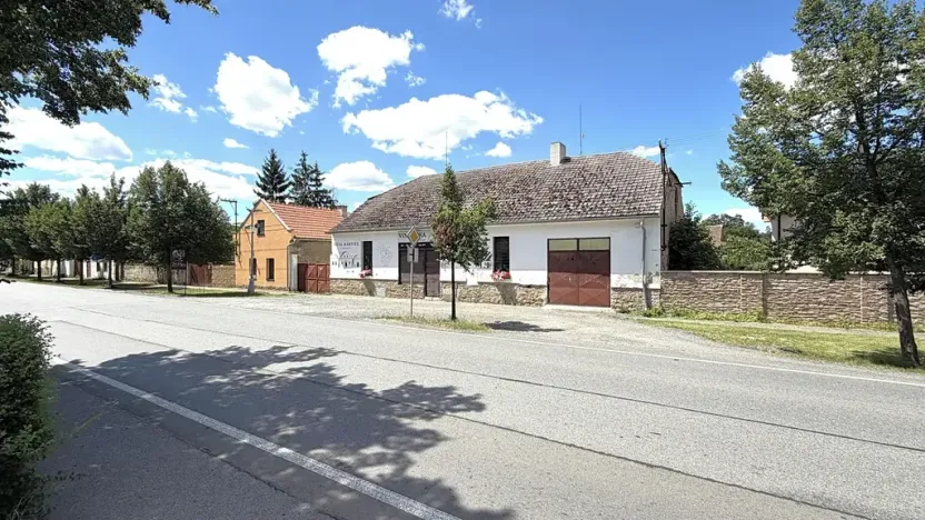 Prodej obchodního prostoru, Libomyšl, 634 m2