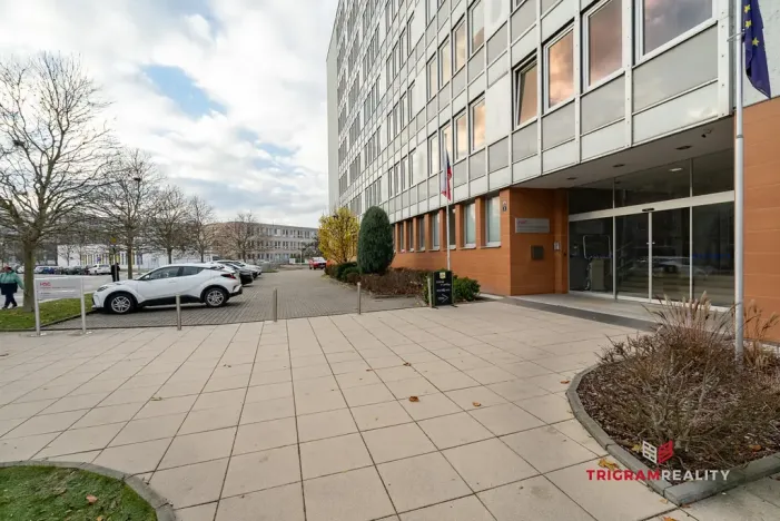 Pronájem kanceláře, Hradec Králové - Slezské Předměstí, Jižní, 113 m2