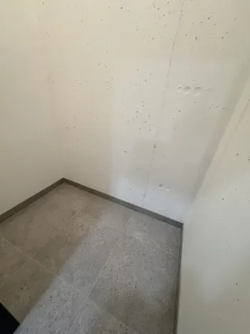 Pronájem skladu, Praha - Vysočany, Piskáčkových, 2 m2