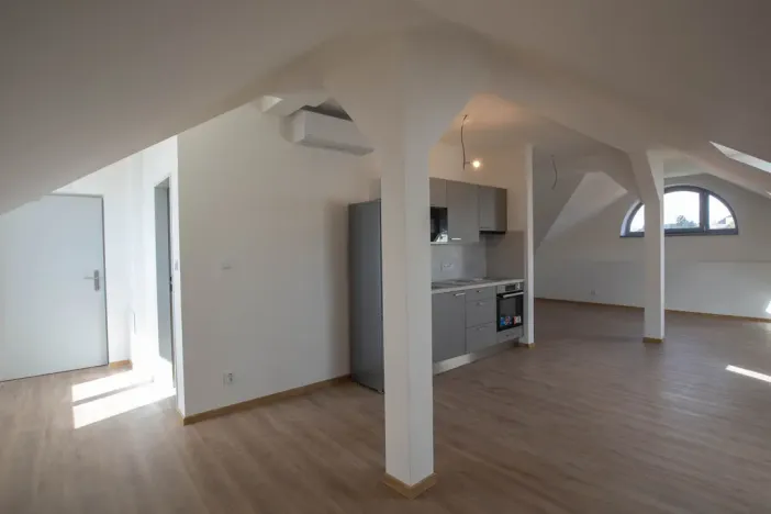 Pronájem činžovního domu, Říčany, 17. listopadu, 63 m2