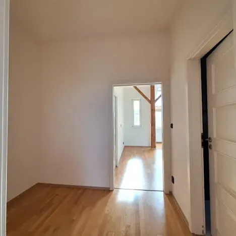 Pronájem bytu 2+kk, Praha - Žižkov, Roháčova, 60 m2