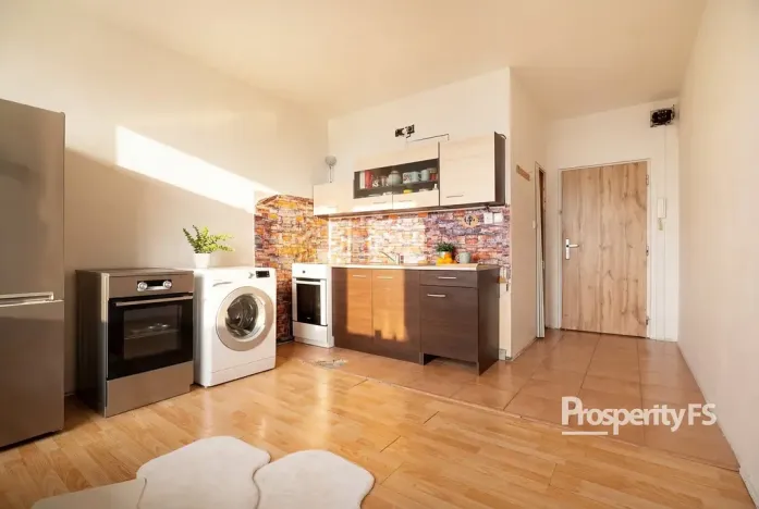 Prodej bytu 1+1, Bílina - Teplické Předměstí, Sídliště Za Chlumem, 35 m2