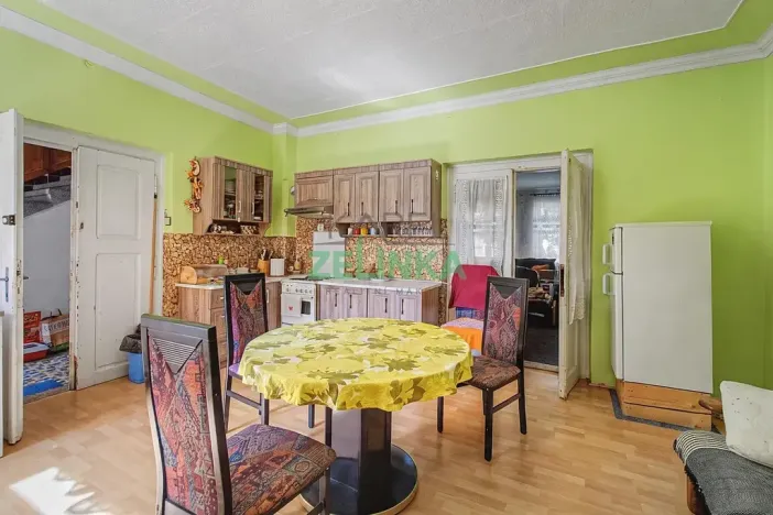 Prodej rodinného domu, Tlustice, 511 m2
