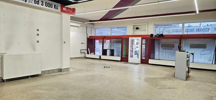Pronájem obchodního prostoru, Letovice, Masarykovo náměstí, 140 m2