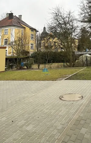 Pronájem obchodního prostoru, Františkovy Lázně, Nádražní, 28 m2
