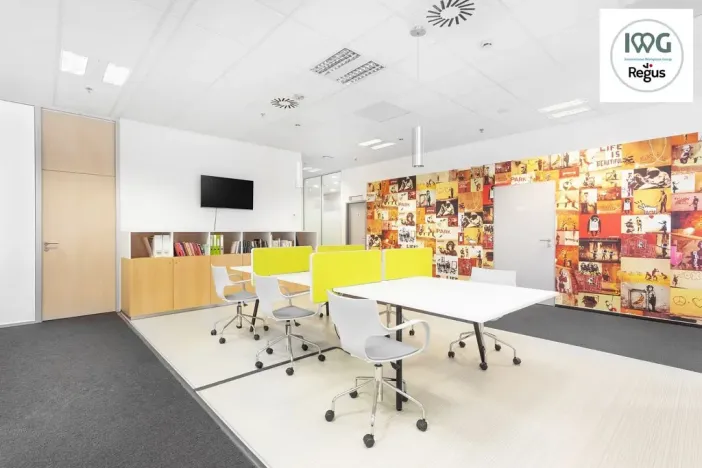 Pronájem kanceláře, Praha - Nusle, Na strži, 120 m2