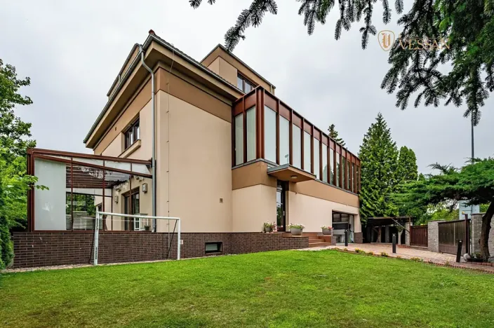 Prodej vily, Praha - Břevnov, Zeyerova alej, 473 m2