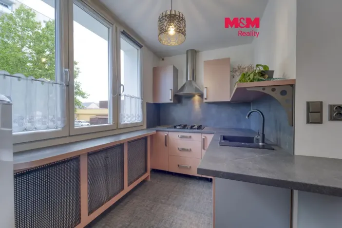 Pronájem bytu 1+1, Přeštice, Rybova, 35 m2