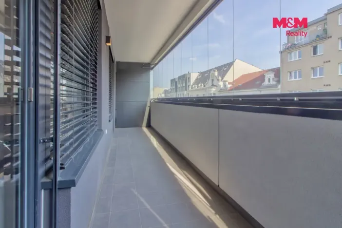 Pronájem bytu 2+kk, Praha, Argentinská, 40 m2
