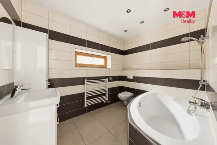 Prodej rodinného domu, Blansko - Lažánky, 121 m2