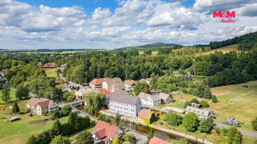 Prodej obchodního prostoru, Raspenava, Hejnická, 422 m2