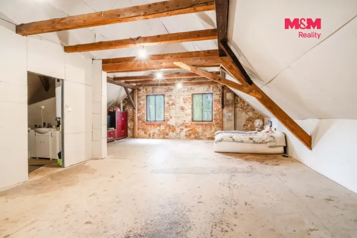 Prodej obchodního prostoru, Raspenava, Hejnická, 422 m2