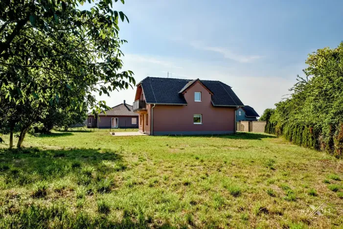 Pronájem rodinného domu, Postřižín, Datlová, 137 m2