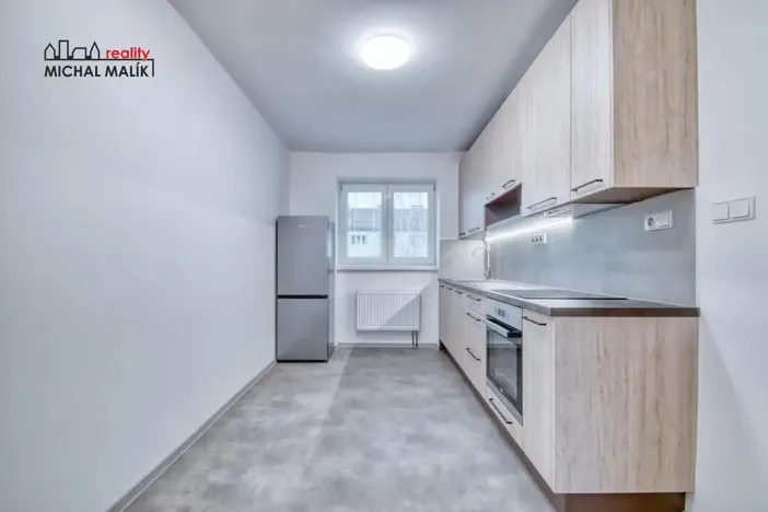 Pronájem bytu 2+1, Hranice, Cementářské sídliště, 56 m2