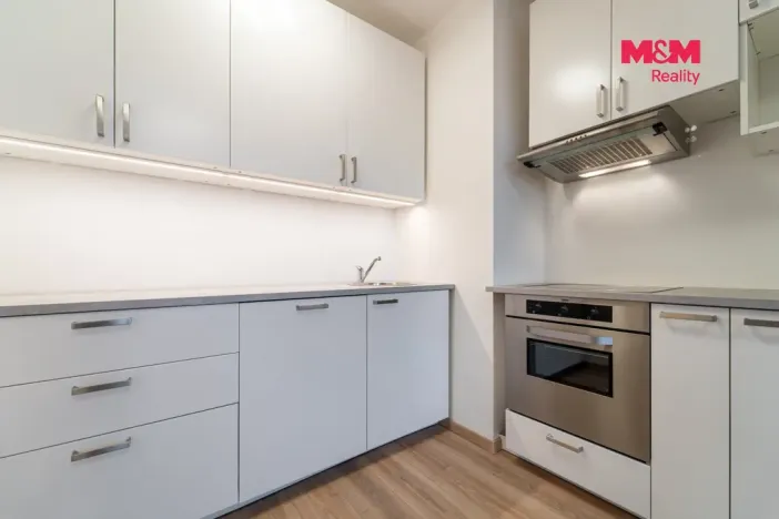 Pronájem bytu 2+kk, Mělník, Za Stadionem, 71 m2