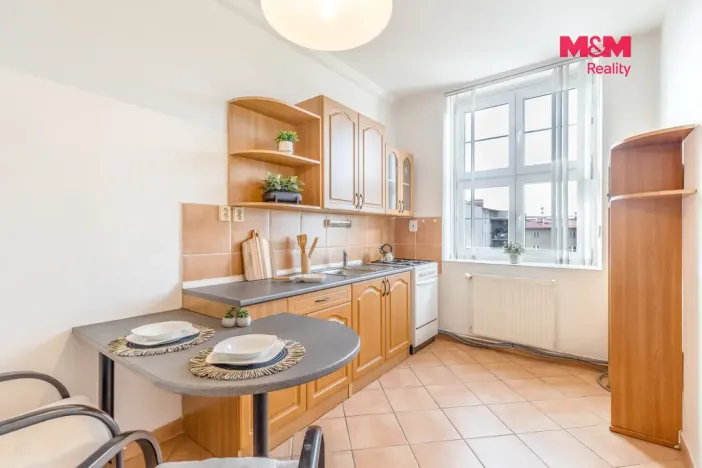 Prodej činžovního domu, Český Těšín, Odboje, 980 m2