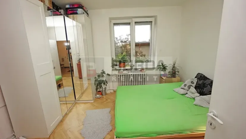 Pronájem bytu 2+1, Praha - Hloubětín, Zelenečská, 50 m2