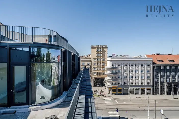Pronájem obchodního prostoru, Ostrava, náměstí Dr. E. Beneše, 108 m2
