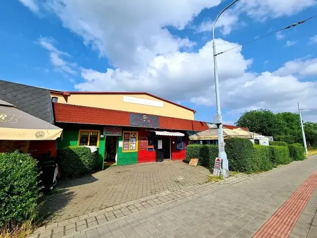 Pronájem obchodního prostoru, Brno, Svratecká, 24 m2