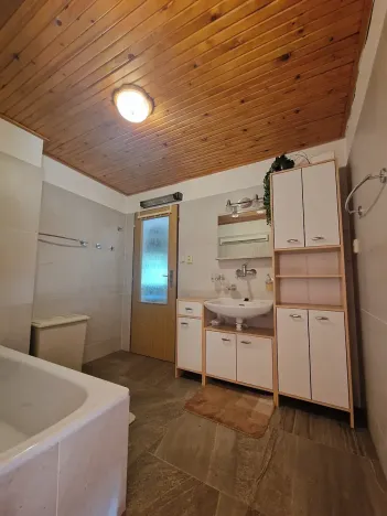 Prodej rodinného domu, Lomnice nad Popelkou, 178 m2