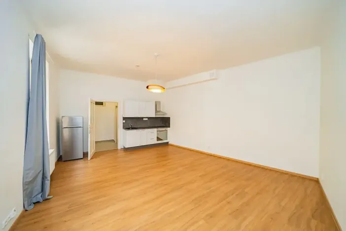 Pronájem bytu 1+kk, Praha - Nové Město, Lípová, 35 m2