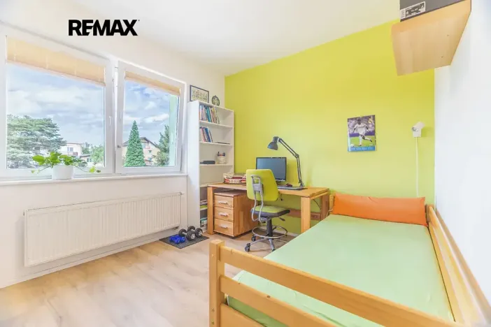 Prodej bytu 4+kk, Praha - Horní Počernice, V javorech, 93 m2