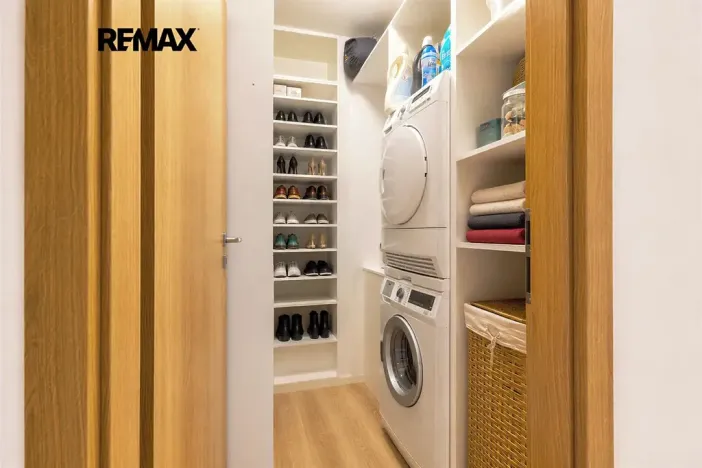 Prodej bytu 4+kk, Praha - Horní Počernice, V javorech, 93 m2