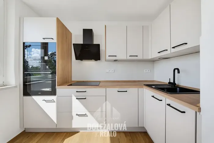 Pronájem bytu 1+1, Jihlava, Královský vršek, 32 m2