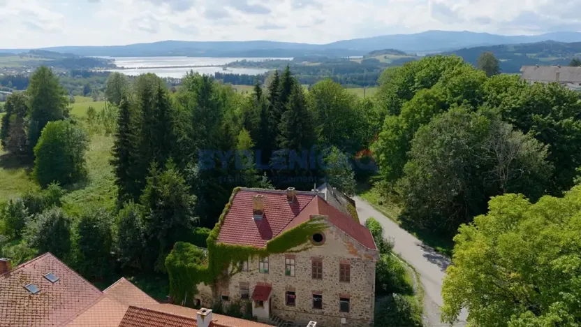 Prodej rodinného domu, Černá v Pošumaví, 190 m2