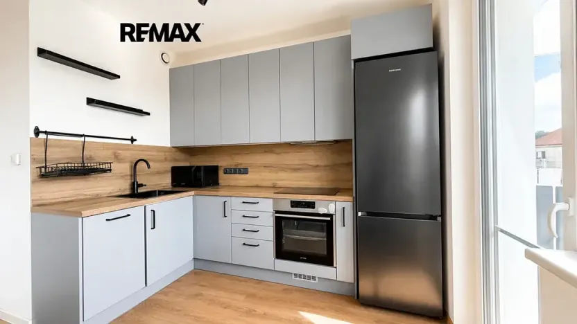 Pronájem bytu 2+1, Praha - Hloubětín, Kbelská, 54 m2