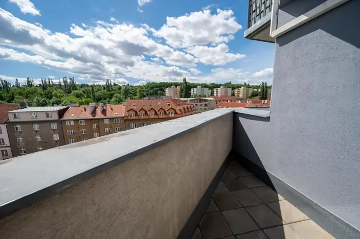 Prodej bytu 2+kk, Praha - Vysočany, Skloněná, 74 m2